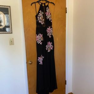 Formal Dress w/ Embroidered Flowers/Rhinestones
